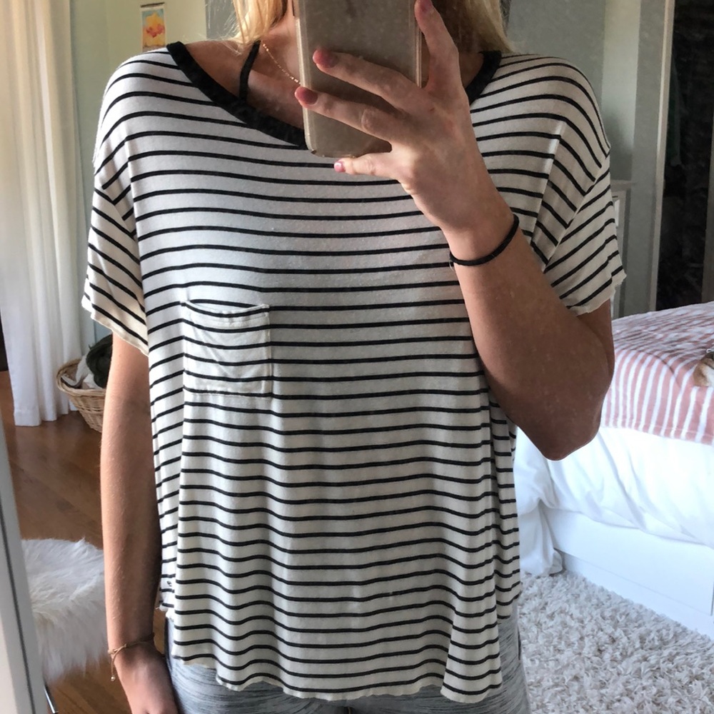 Front pocket T-shirt
